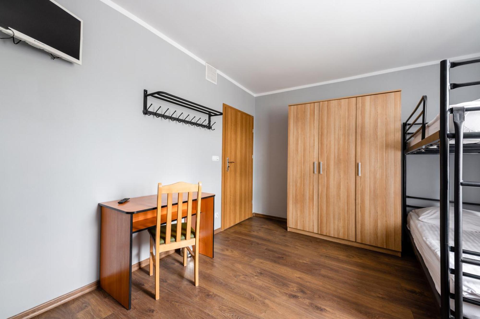 Bed and Breakfast Sleep&Go Люблинец Экстерьер фото
