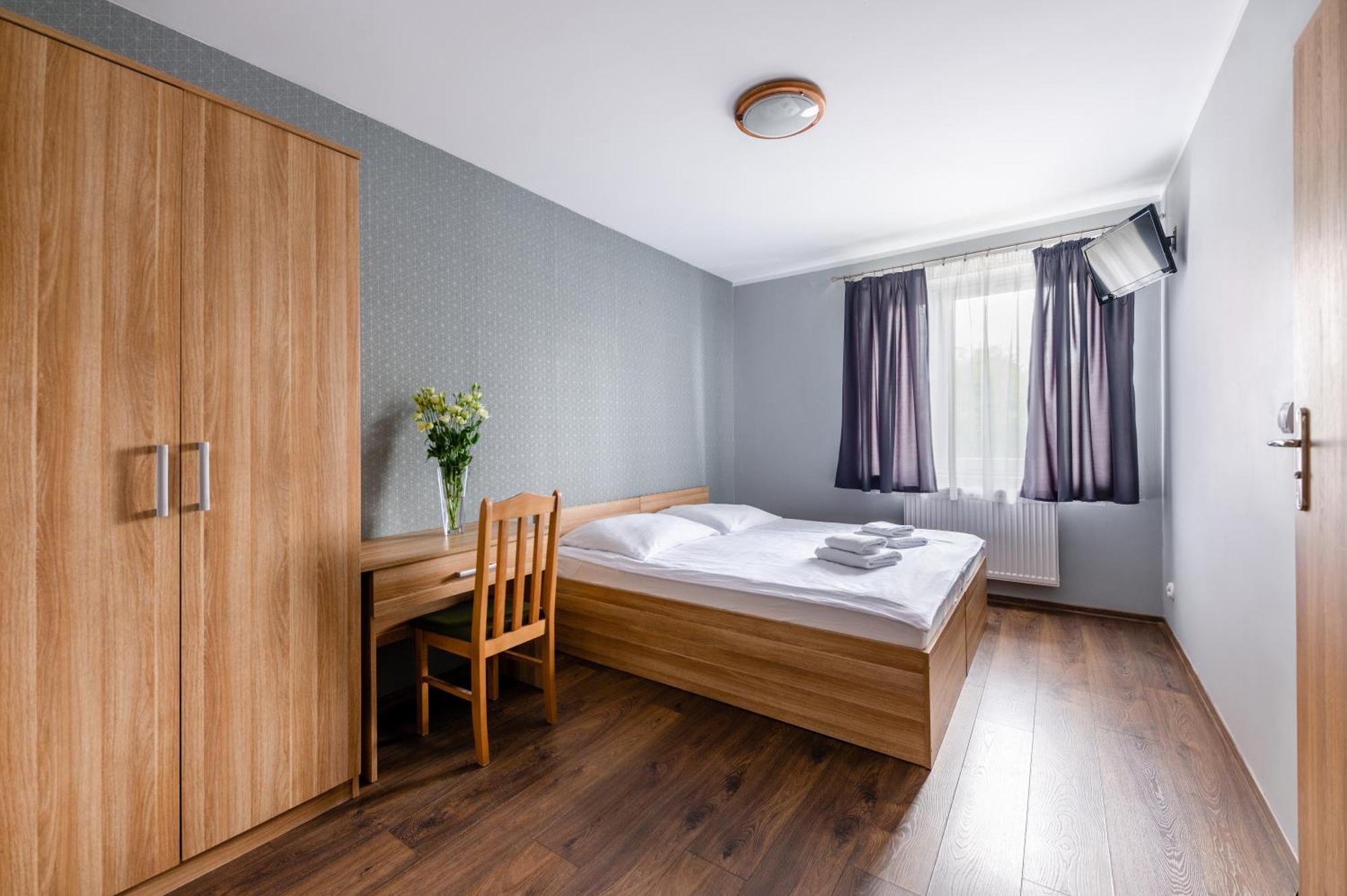 Bed and Breakfast Sleep&Go Люблинец Экстерьер фото